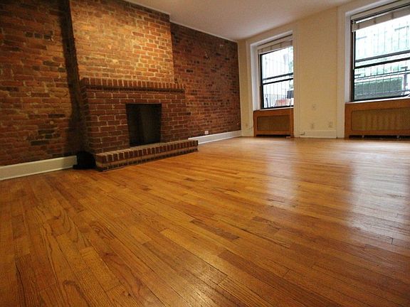 2nd image of 125 E 71st St Penthouse Aa