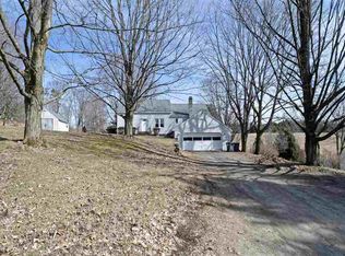 20 Pleasantview Ave, Troy, NY 12180
