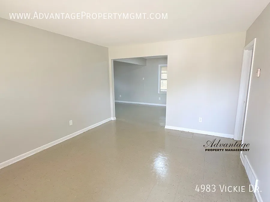 3 bed, 1.5 bath, 1817 sqft, $1,495 — Photo 4