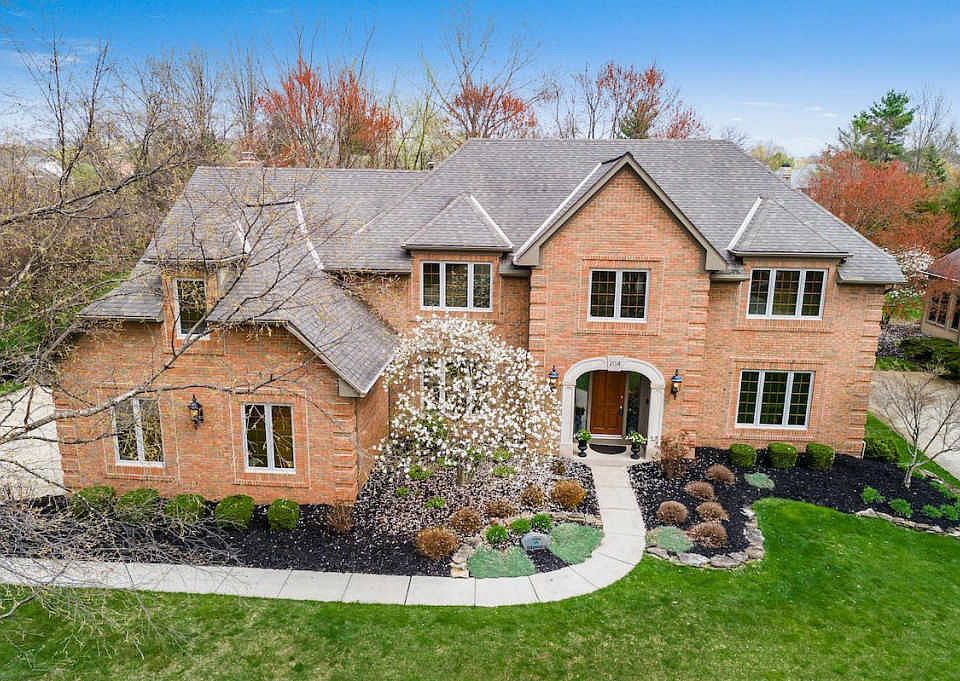 1st image of 204 McKenna Creek Dr