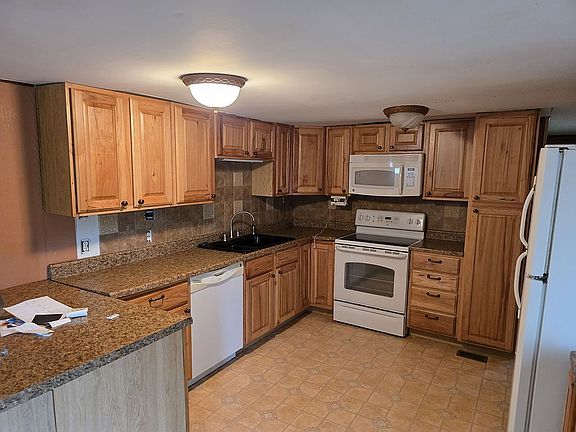 5th image of 545 High St