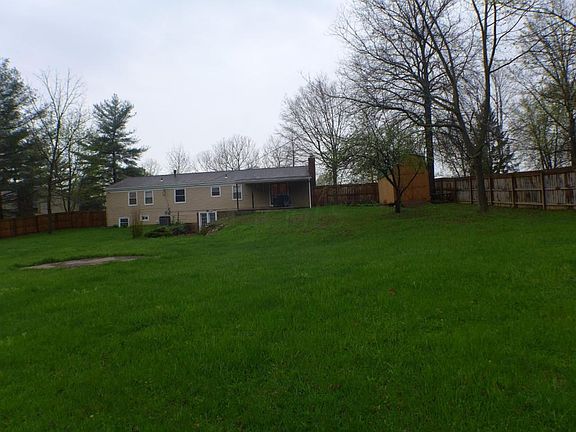 4th image of 89 Westview Dr