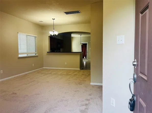 1721 Claremont Garden Cir, Houston, TX 77047