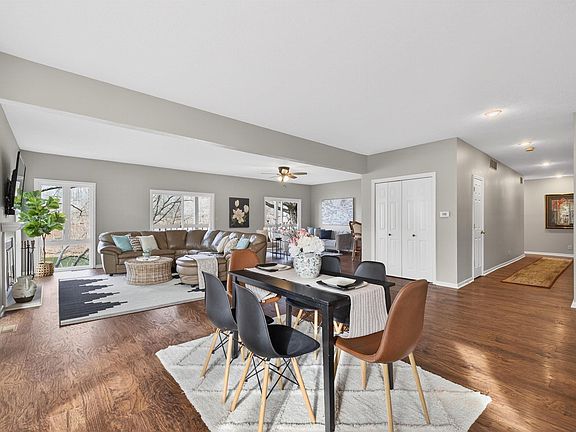 5th image of 9828 S Harbour Pointe Dr Unit 11