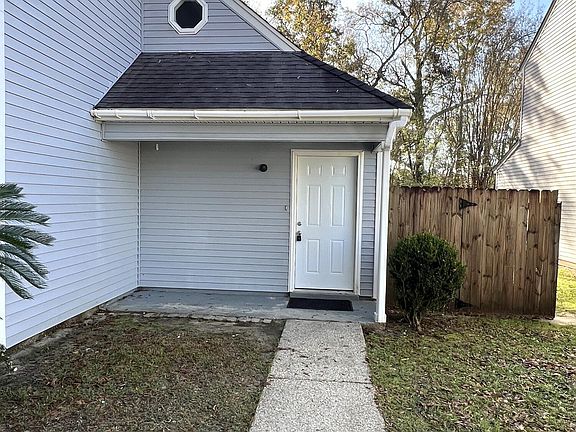 2nd image of 13385 Windsong Dr