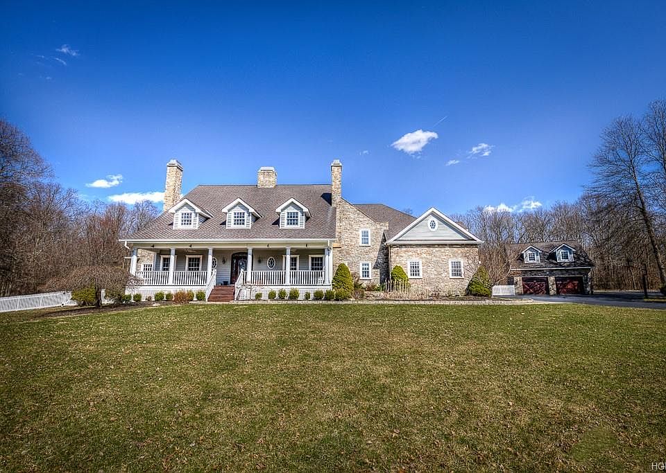 15 Willys Ct, Rock Tavern, NY 12575 Zillow