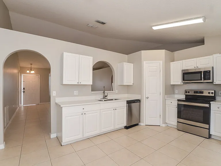 64 Bolton Ct — Photo 6