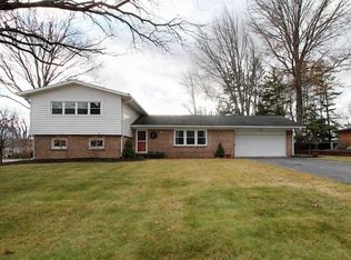 125 Blueberry Ln, West Lafayette, IN 47906