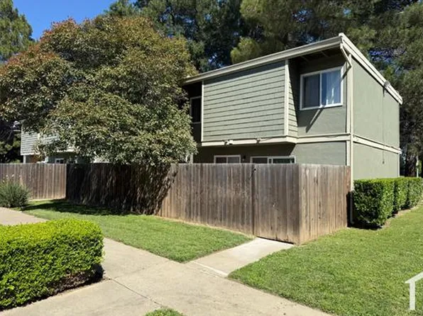724 Northfield Dr APT A, Sacramento, CA 95833