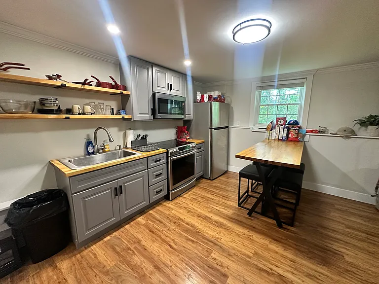 105 Partridge Rd — Photo 5
