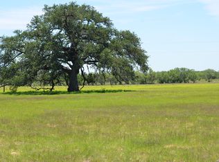 1140 County Road 765, Moore, TX 78057