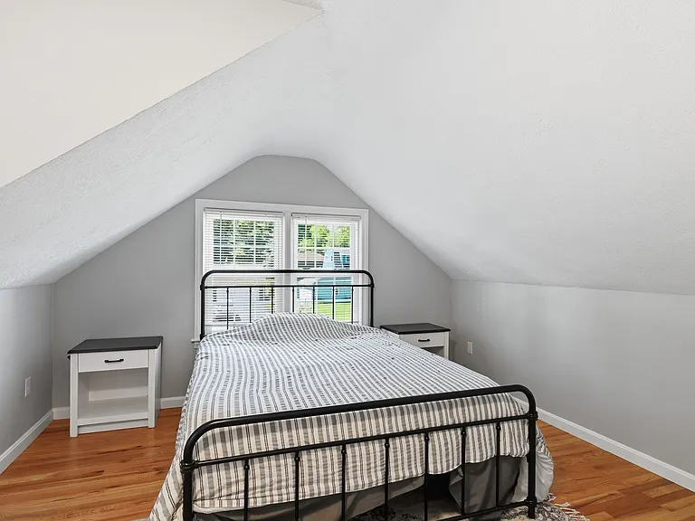 62 N Circle Dr — Photo 18