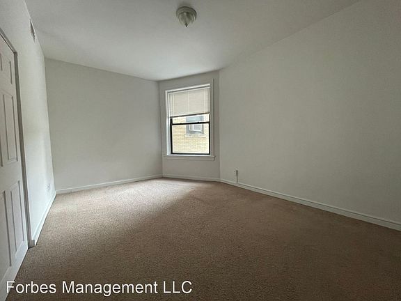 4th image of 3510-3530 Louisa St #1