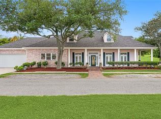 7 Berkley Ave, Harahan, LA 70123