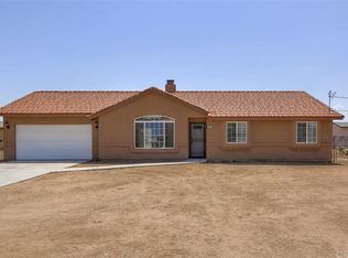 11493 7th Ave, Hesperia, CA 92345