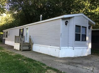 3361 Kent Cir, Decatur, IL 62526