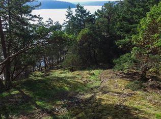 558 Old Farm Rd, Orcas, WA 98280