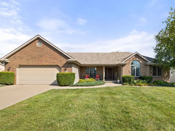 7405 Goodman Dr, Urbandale, IA 50322