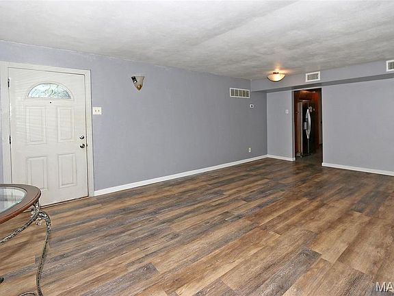 2nd image of 3908 Engler Ave