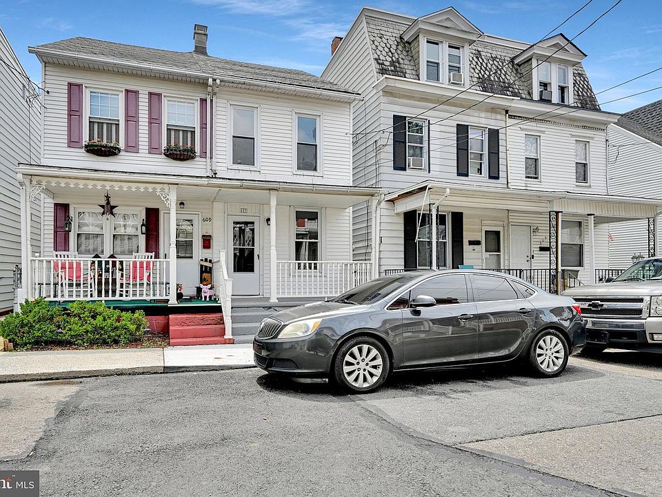 1st image of 611 Fairview St