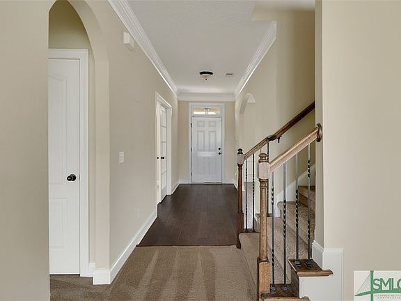 3rd image of 118 Clover Pointe Circle