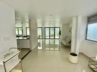 3 bed, 2.5 bath, 3821 sqft, $5,000 — Photo 1