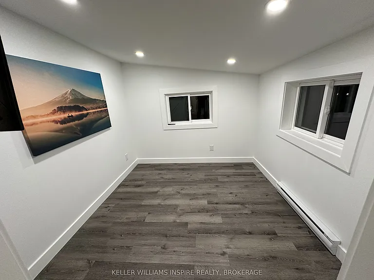 31 Everett St — Photo 9