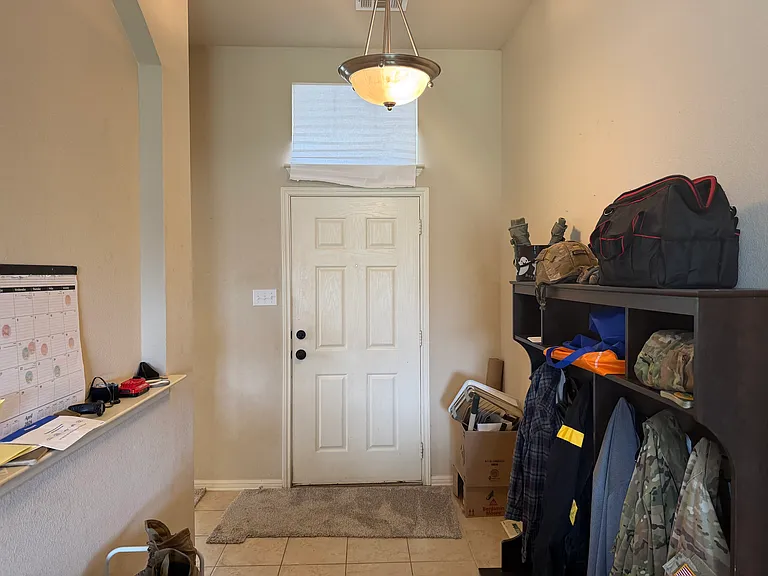 5811 Alexandria Dr — Photo 2