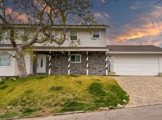 7035 Wyngate St, Tujunga, CA 91042