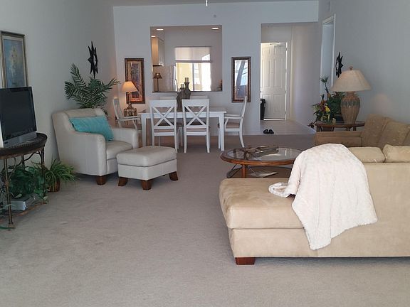 5th image of 22 Harbour Isle Drive W #Ph01