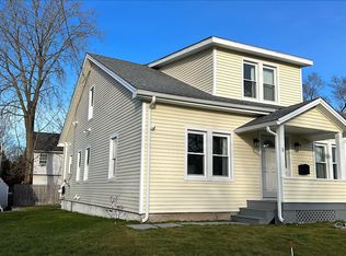 3 Hickey St, Stratford, CT 06615