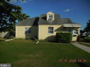 20 University Ave, New Castle, DE 19720