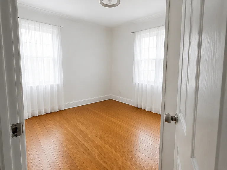 8317 Grand Ave — Photo 14