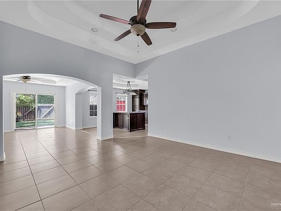 3rd image of 413 Justice Ln