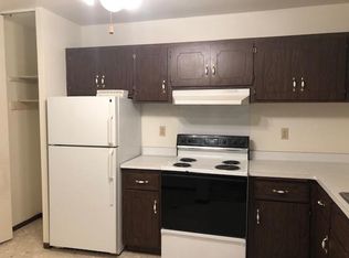 8855 N Port Washington Rd #305, Milwaukee, WI 53217