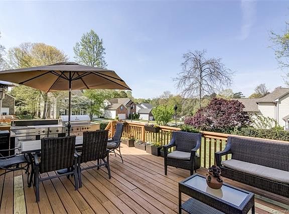 5th image of 2619 Ashby Woods Dr