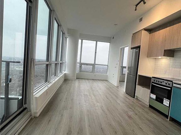 3rd image of 395 Bloor St E #5304
