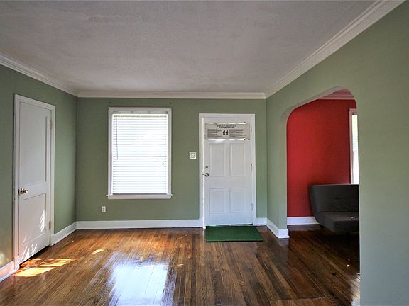 4th image of 3760 Rockwood Ave