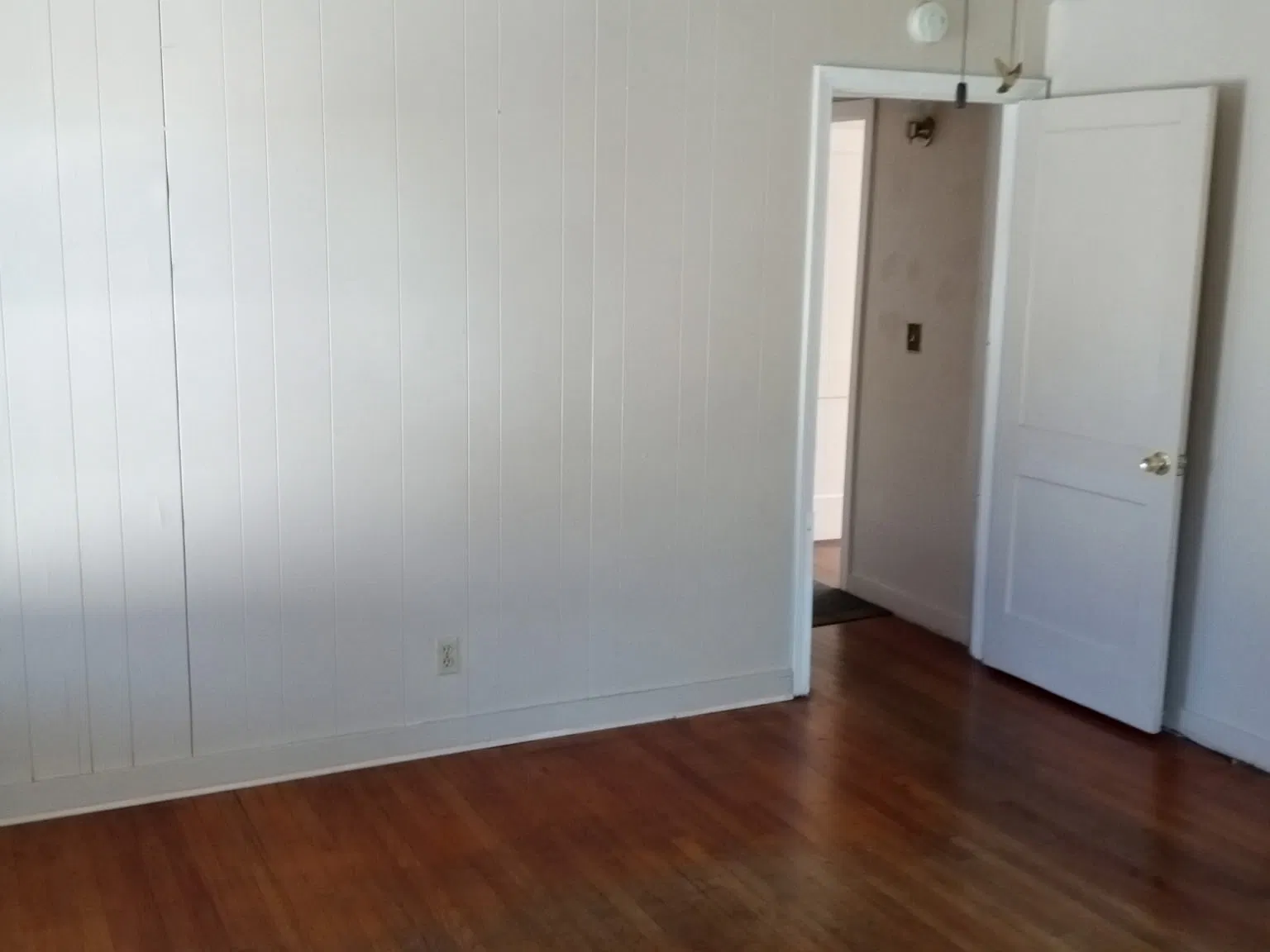 3 bed, 984 sqft, $825 — Photo 4