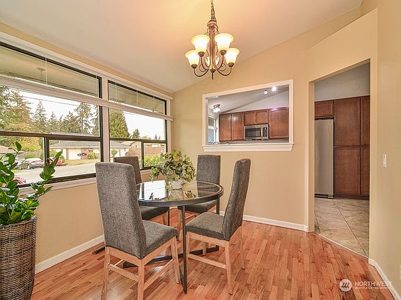 5th image of 137 S 182nd Street