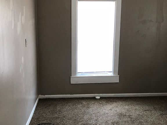 3rd image of 523 S Crysler Ave #B