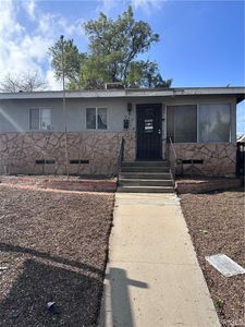 946 Cedar St, Corona, CA, 92879