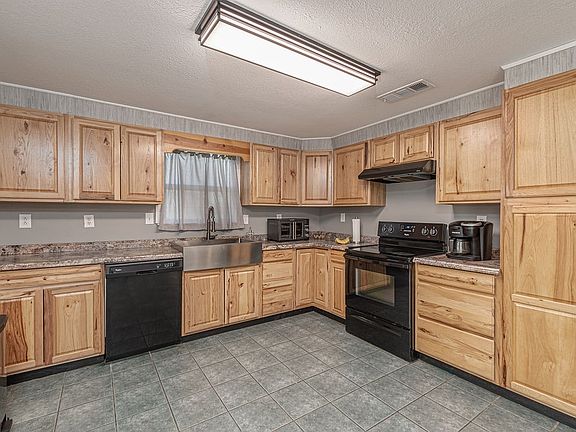 2nd image of 3332 County Road 1033