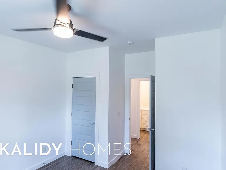 1640 Kalidy Dr — Photo 40