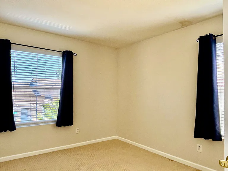 5780 Idlewood St — Photo 7