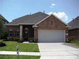 8918 Willow Wind Ln, Houston, TX 77083