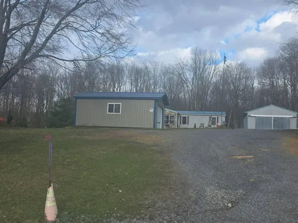 2008 Number 4 Rd, Tunnelton, WV 26444