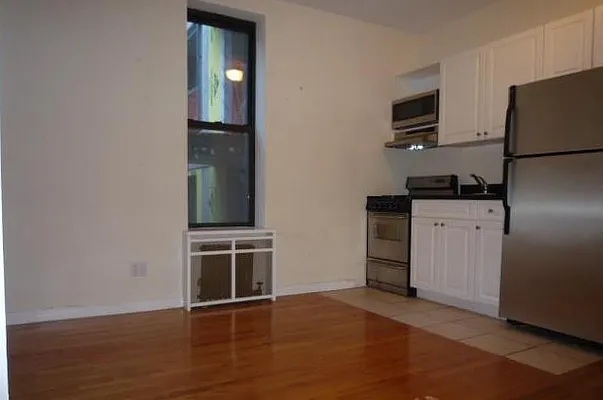 Rented by Jason Rosenberg, LREB | media 8