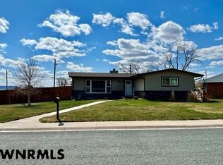 3502 Skyline Dr, Scottsbluff, NE 69361