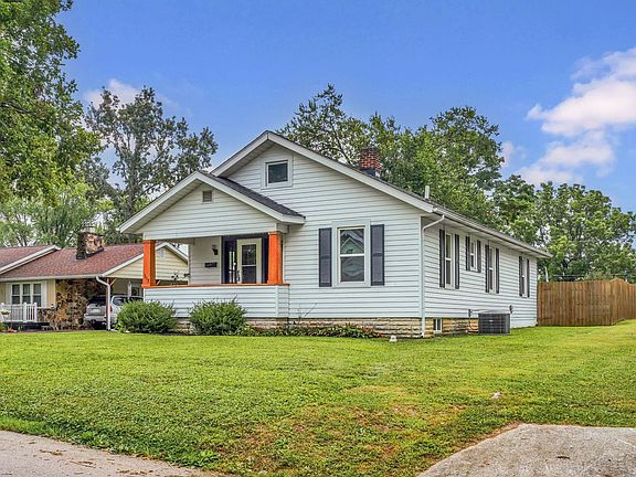 2nd image of 308 18th St